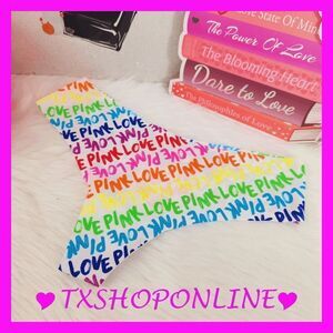 ❣️👙{ Victoria's Secret} By PINK multicolor seamless rainbow panty👙❣️ NWT